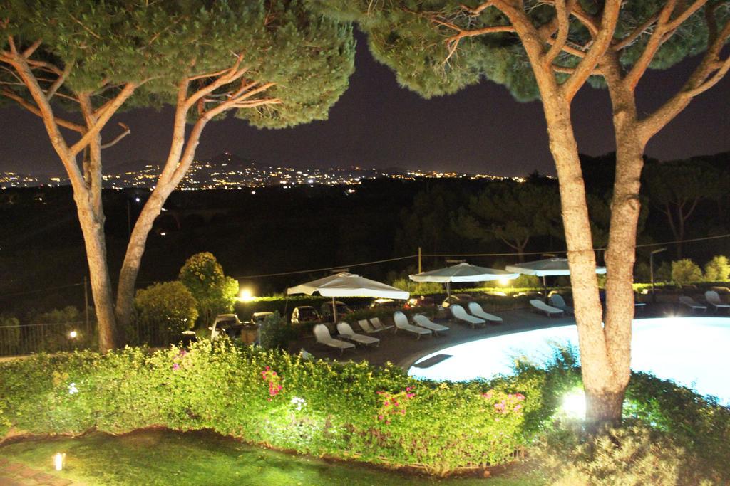 Agriturismo Lecanfore Pensionat Castel di Leva Eksteriør billede